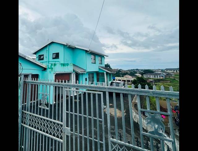 3 BEDROOM HOUSE FOR SALE IN UMLAZI Z